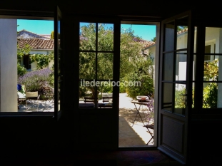 Ile de Ré:Village house loix en re