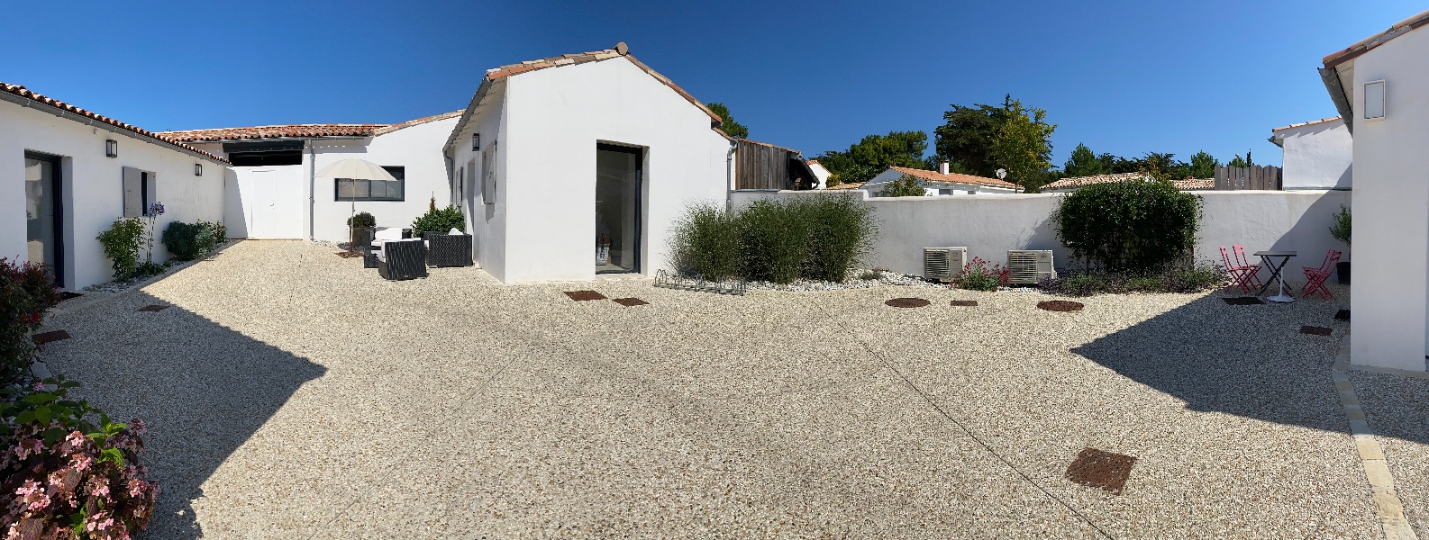 Photo 25: An accomodation located in Le Bois-Plage-en-Ré on ile de Ré.