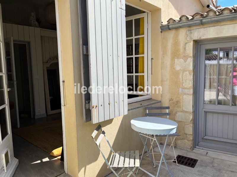 Photo 10: An accomodation located in Le Bois-Plage-en-Ré on ile de Ré.