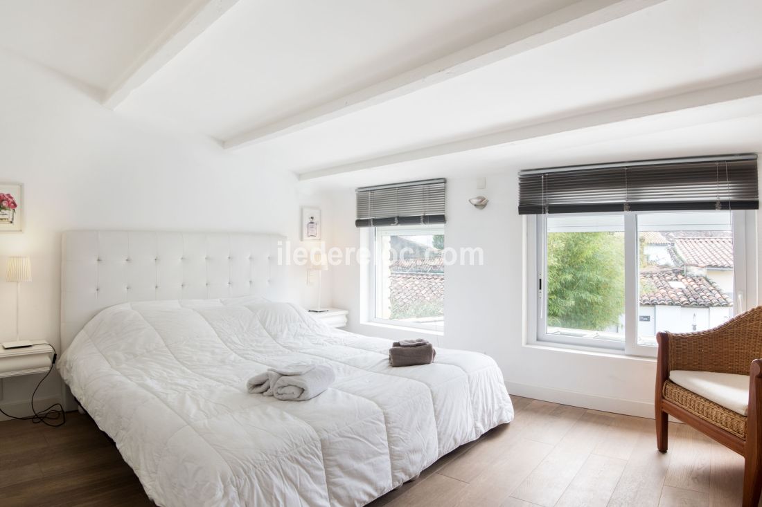 Photo 12: An accomodation located in La Flotte-en-R&eacute; on ile de R&eacute;.