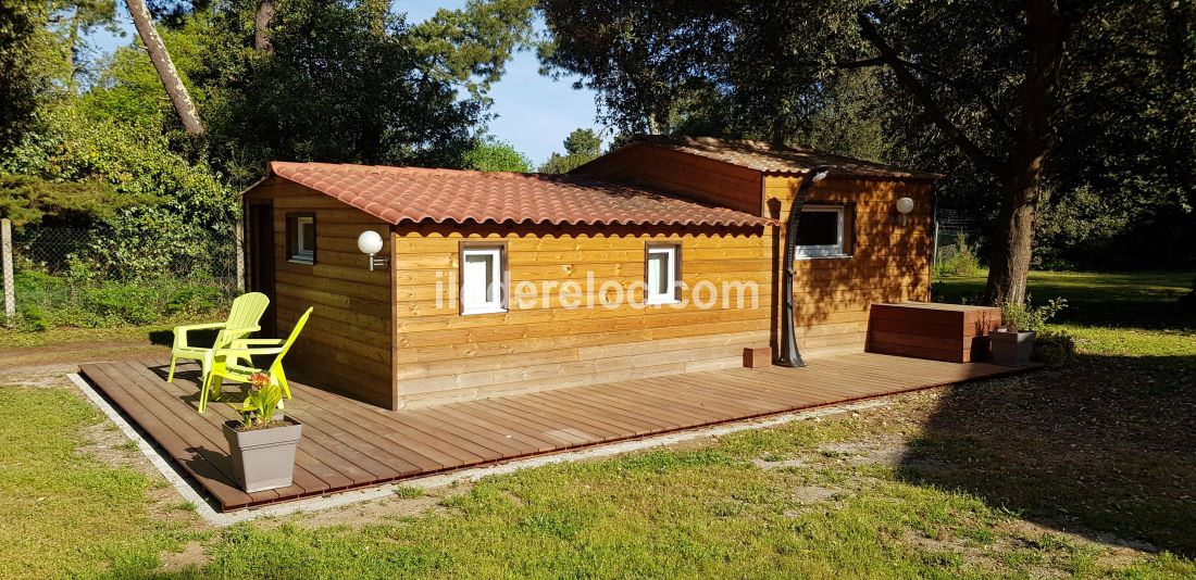 Photo 18: An accomodation located in Le Bois-Plage-en-Ré on ile de Ré.