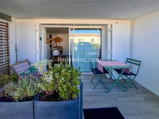 Ile de Ré:Apartment for rent la pa(re)nthese 2 people