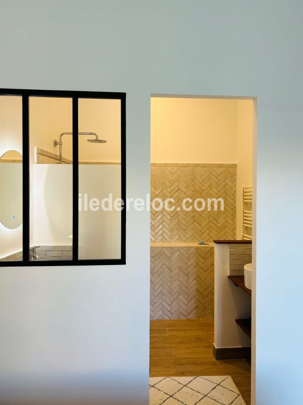 Photo 16: An accomodation located in Le Bois-Plage-en-R&eacute; on ile de R&eacute;.