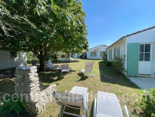 ile de ré Family villa for rent in saint-clement-des-baleines ideally located