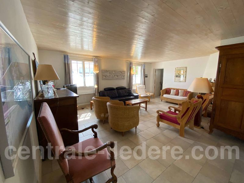 Photo 6: An accomodation located in Saint-Clément-des-Baleines on ile de Ré.