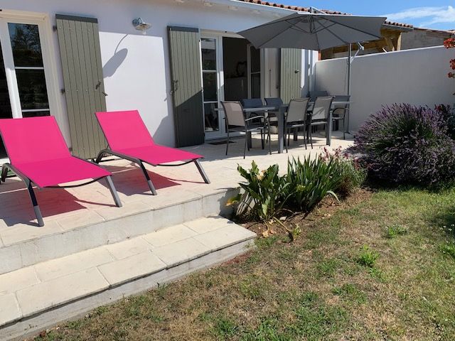 Photo 4: An accomodation located in Le Bois-Plage-en-Ré on ile de Ré.