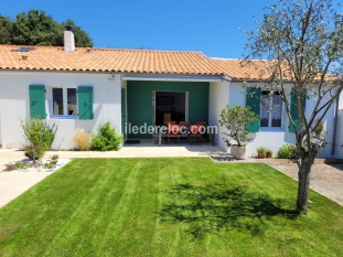 Ile de Ré:Independent house, close to the beaches, quiet location in the center of the isl