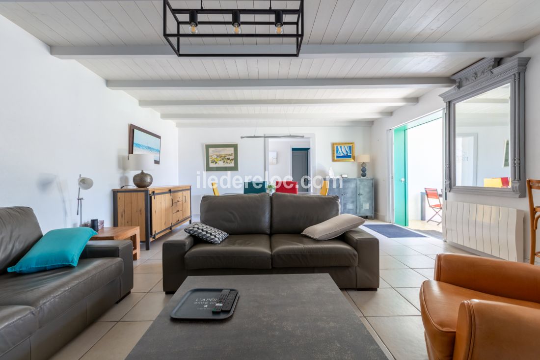 Photo 10: An accomodation located in La Couarde-sur-mer on ile de Ré.