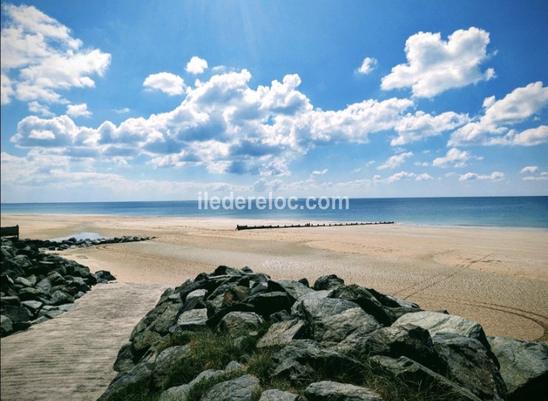 Photo 38: An accomodation located in La Couarde-sur-mer on ile de Ré.