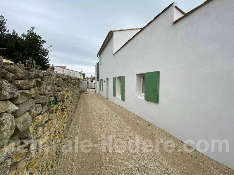 Photo 15: An accomodation located in Sainte-Marie-de-Ré on ile de Ré.