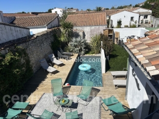 Ile de Ré:La remoise: new villa with swimming pool, 3 bedrooms for up to 6 people.