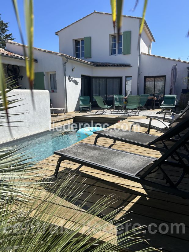 Photo 5: An accomodation located in Sainte-Marie-de-Ré on ile de Ré.