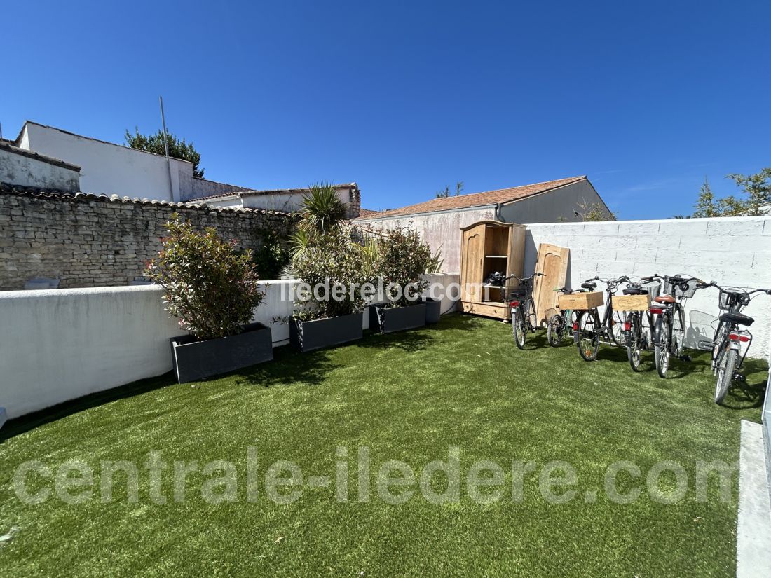 Photo 26: An accomodation located in Sainte-Marie-de-Ré on ile de Ré.