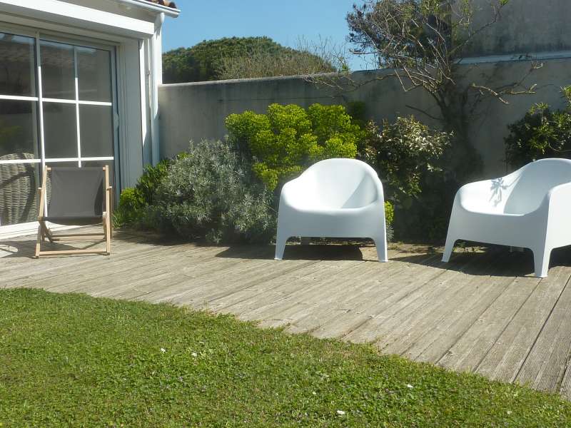 Photo 17: An accomodation located in Sainte-Marie-de-Ré on ile de Ré.