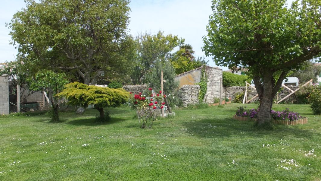 Photo 16: An accomodation located in Ars en Ré on ile de Ré.