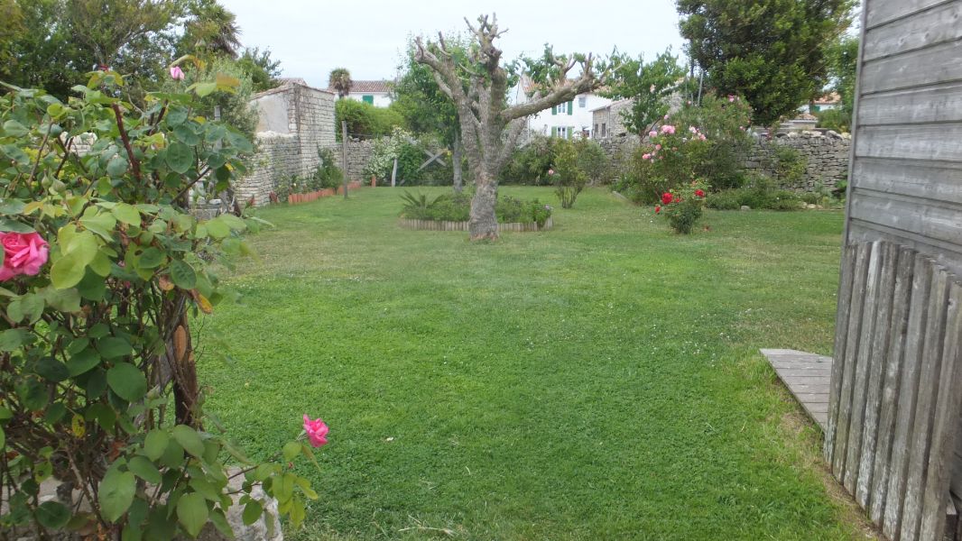 Photo 19: An accomodation located in Ars en Ré on ile de Ré.