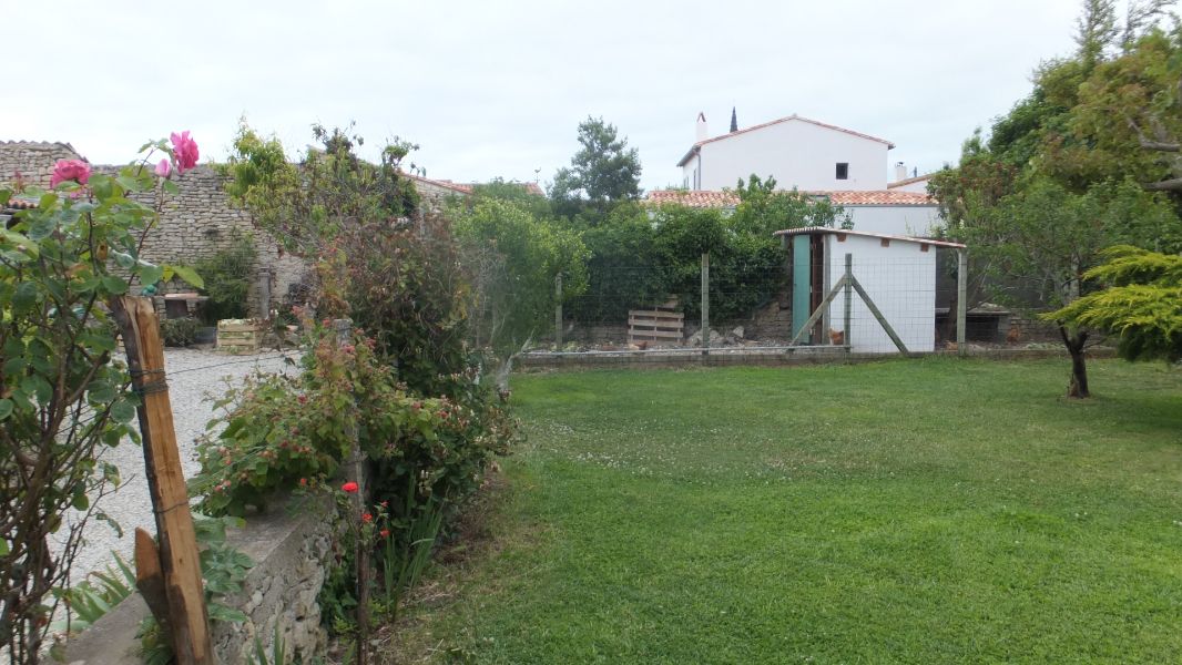 Photo 21: An accomodation located in Ars en Ré on ile de Ré.