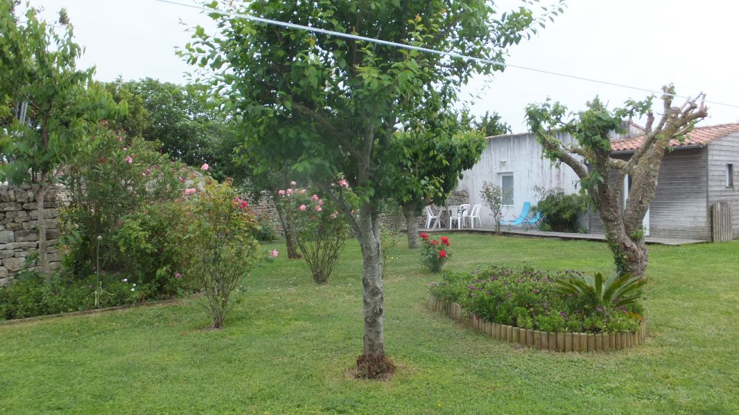 Photo 26: An accomodation located in Ars en Ré on ile de Ré.