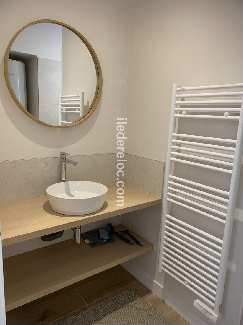 Photo 8: An accomodation located in Le Bois-Plage-en-Ré on ile de Ré.
