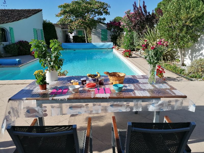 Photo 5: An accomodation located in Le Bois-Plage-en-Ré on ile de Ré.