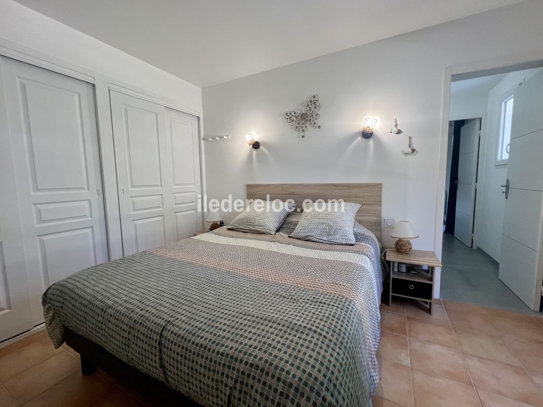Photo 11: An accomodation located in Sainte-Marie-de-R&eacute; on ile de R&eacute;.