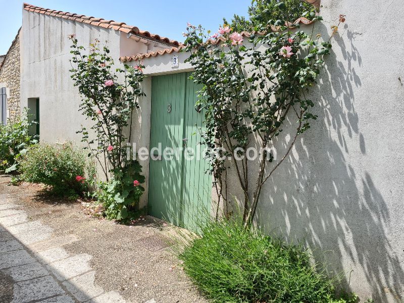 Photo 18: An accomodation located in La Flotte-en-Ré on ile de Ré.