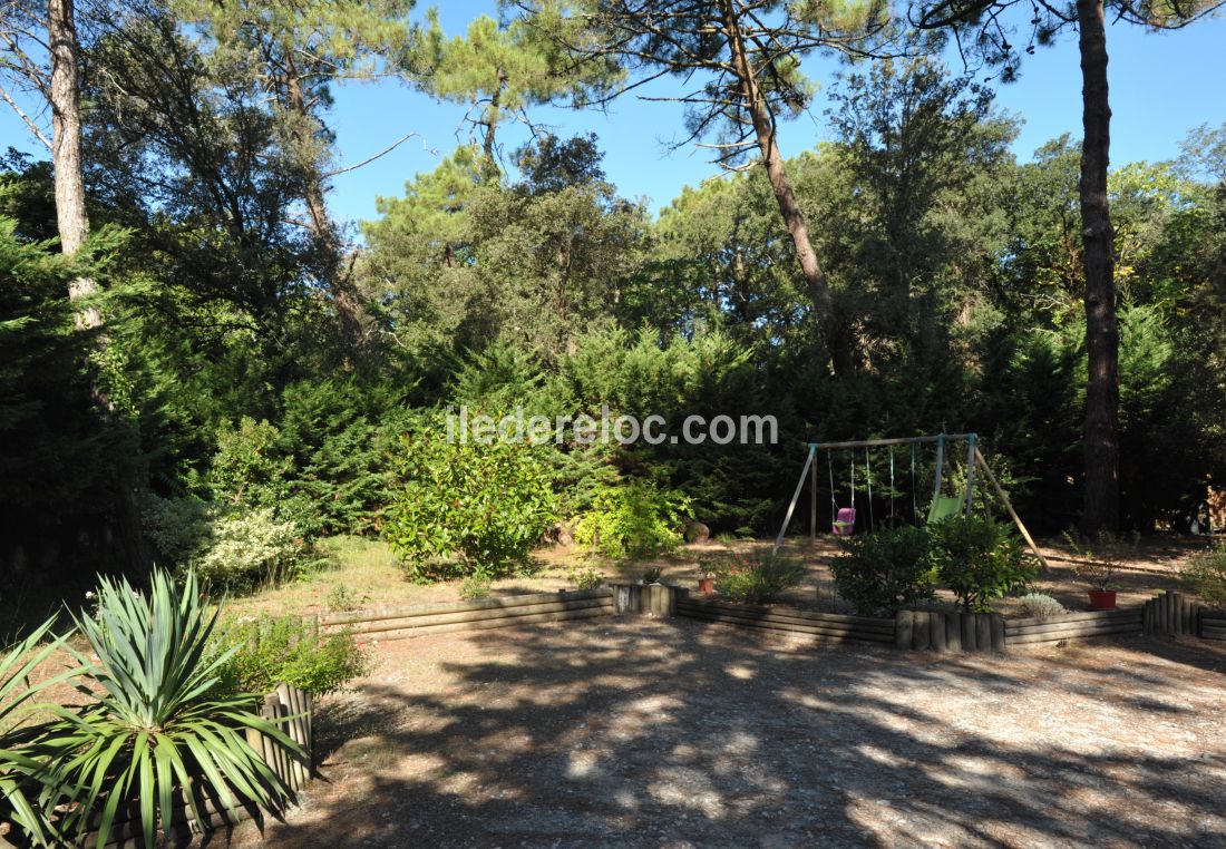 Photo 56: An accomodation located in Rivedoux-Plage on ile de Ré.