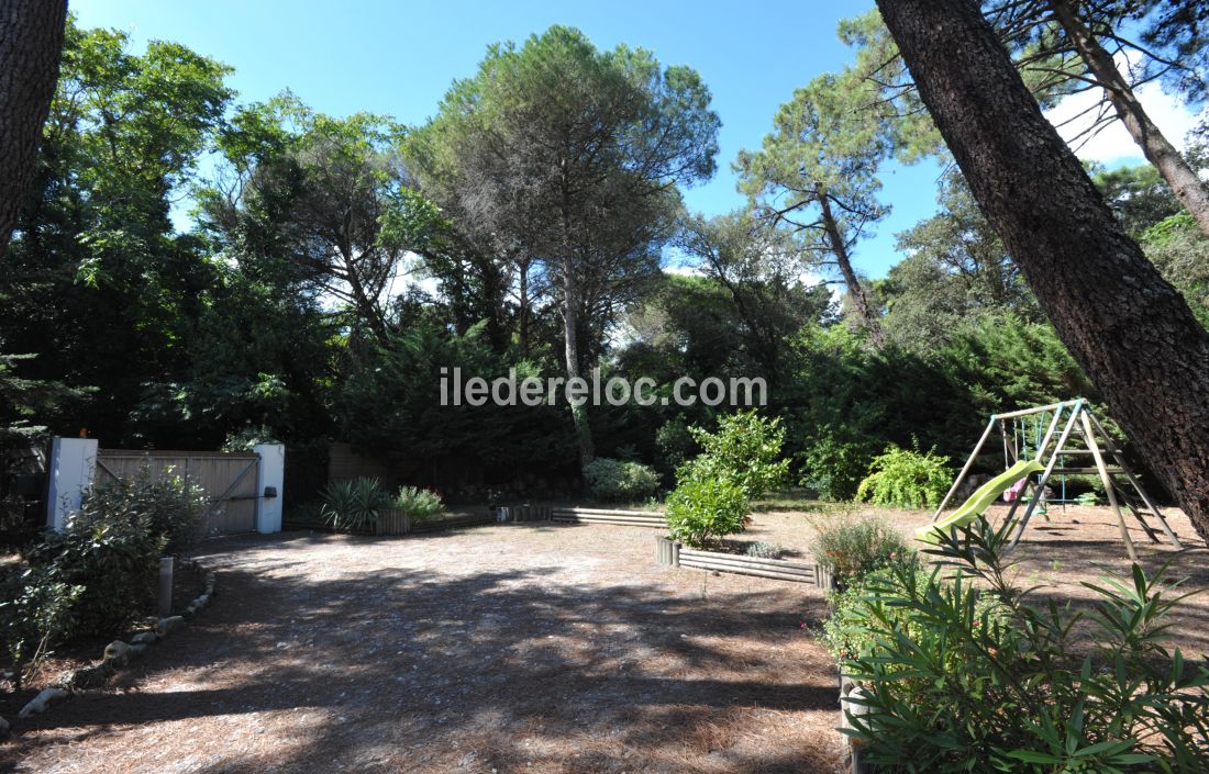 Photo 54: An accomodation located in Rivedoux-Plage on ile de Ré.