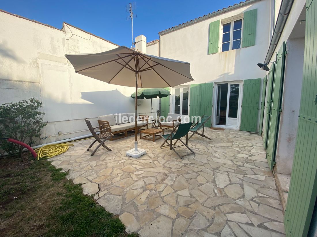 Photo 5: An accomodation located in Saint-Cl&eacute;ment-des-Baleines on ile de R&eacute;.