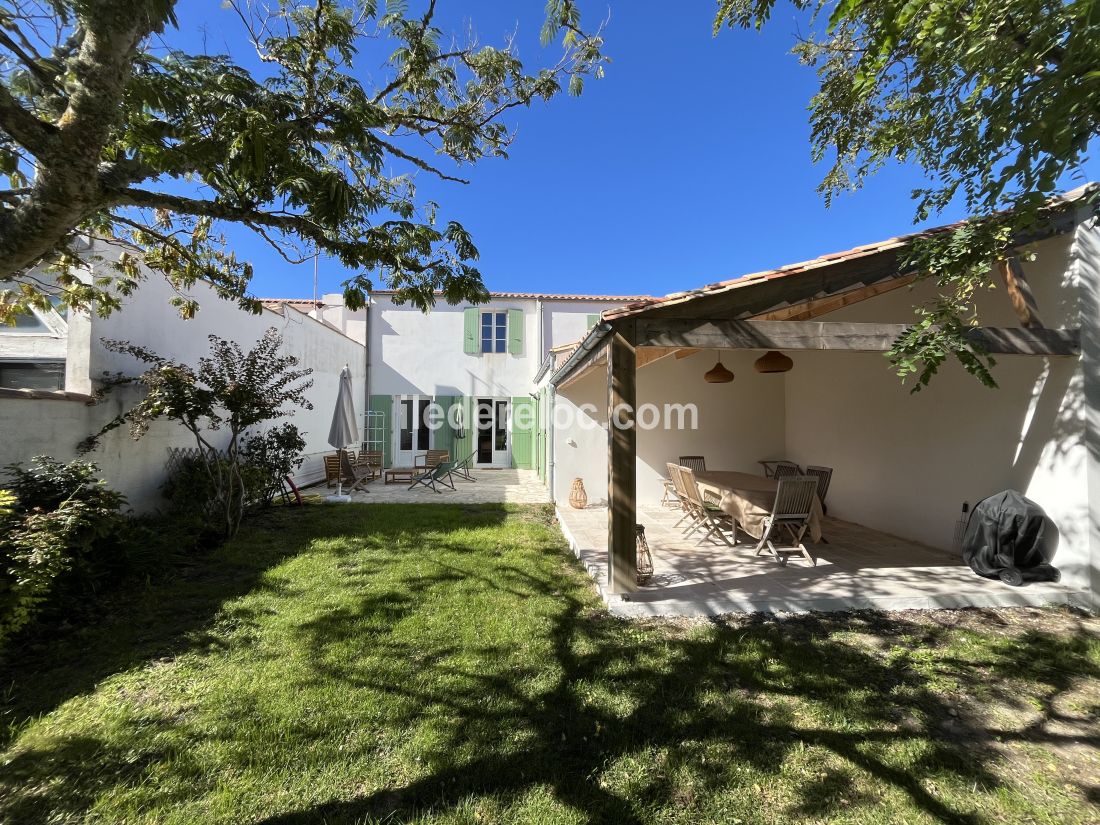 Photo 5: An accomodation located in Saint-Cl&eacute;ment-des-Baleines on ile de R&eacute;.