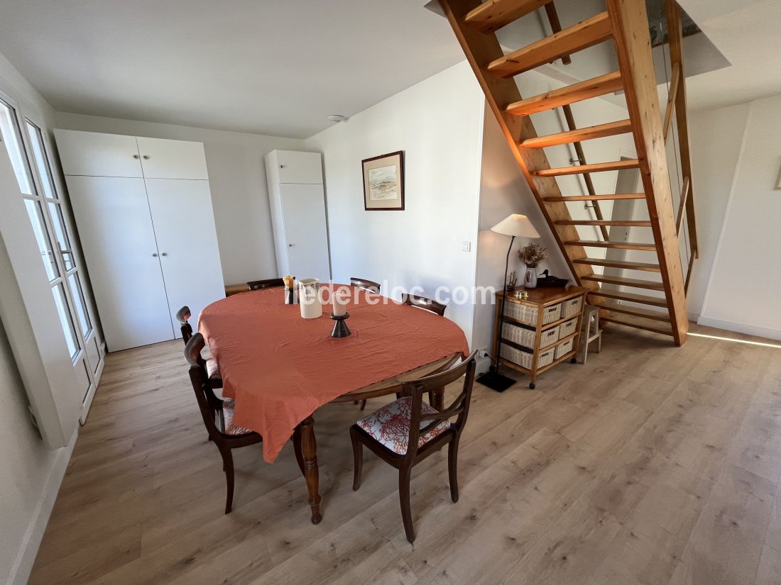 Photo 11: An accomodation located in Saint-Cl&eacute;ment-des-Baleines on ile de R&eacute;.