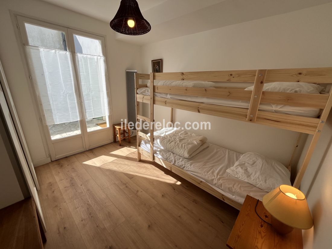 Photo 17: An accomodation located in Saint-Cl&eacute;ment-des-Baleines on ile de R&eacute;.