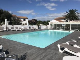 ile de ré Villa n9 in residence with heated swimming pool by the sea