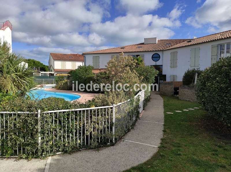 Photo 16: An accomodation located in La Couarde-sur-mer on ile de Ré.