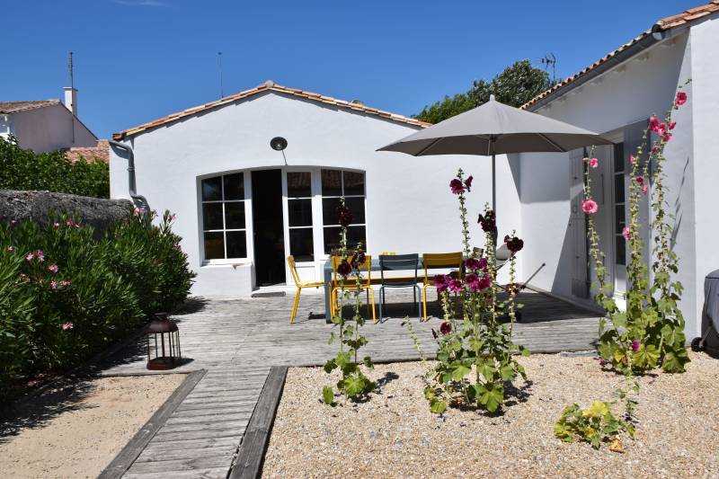 Photo 10: An accomodation located in Loix on ile de Ré.