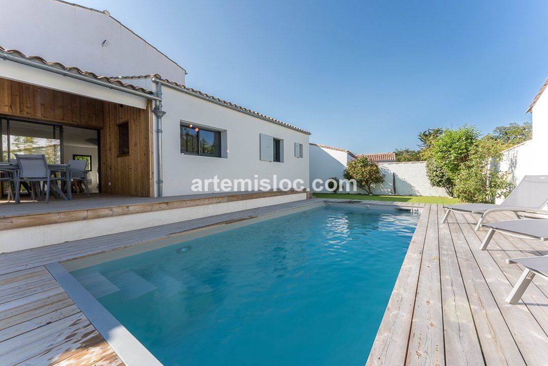 Photo 9: An accomodation located in La Flotte-en-Ré on ile de Ré.