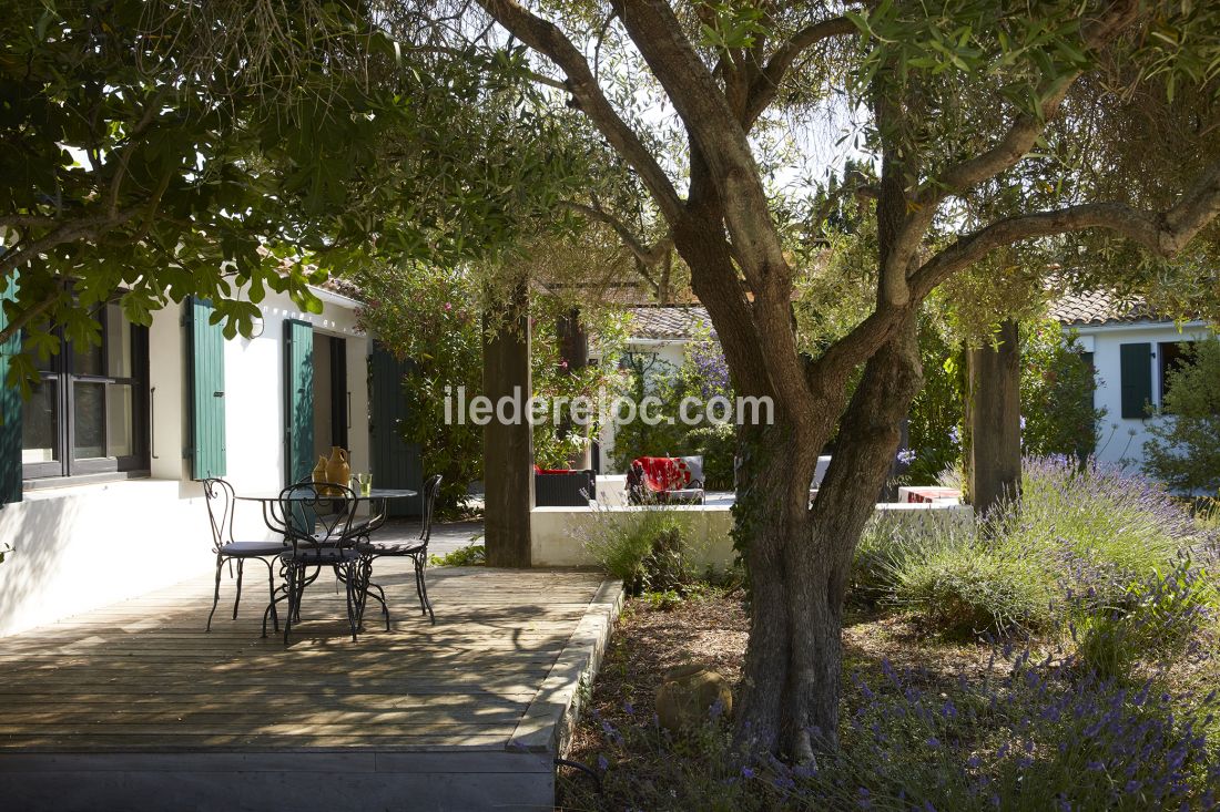 Photo 4: An accomodation located in Loix on ile de Ré.