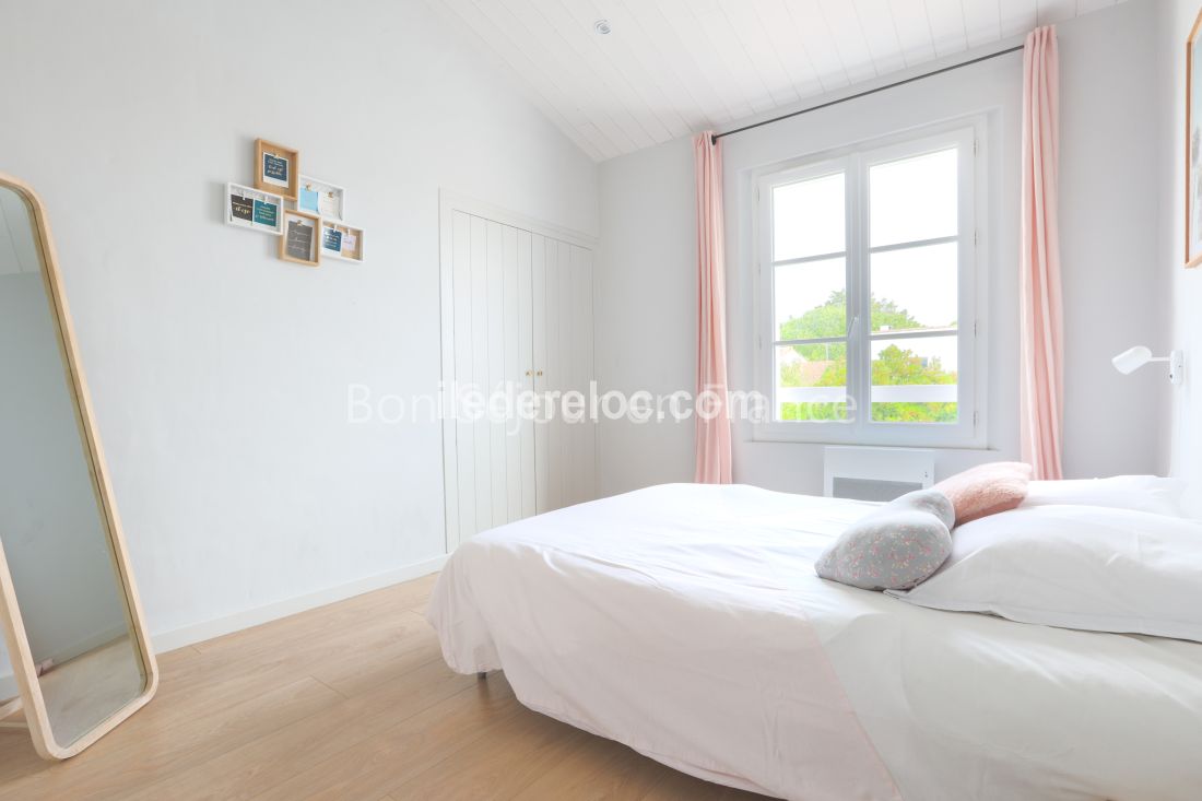 Photo 26: An accomodation located in La Couarde-sur-mer on ile de Ré.