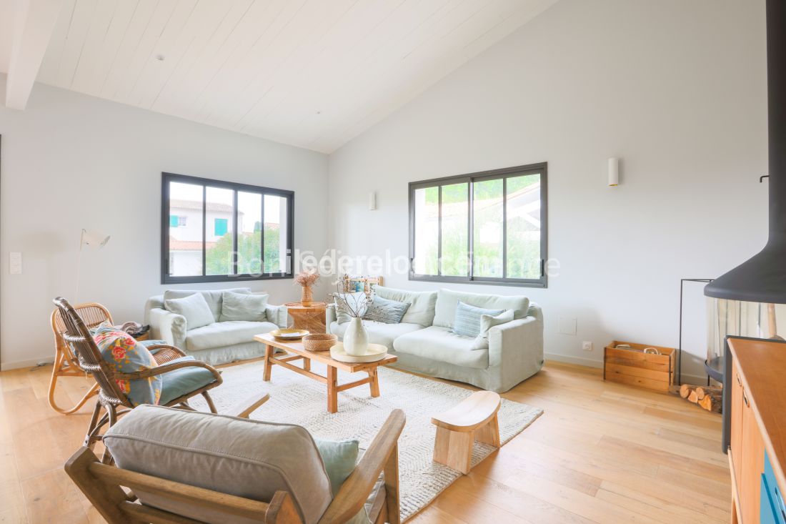 Photo 8: An accomodation located in La Couarde-sur-mer on ile de Ré.
