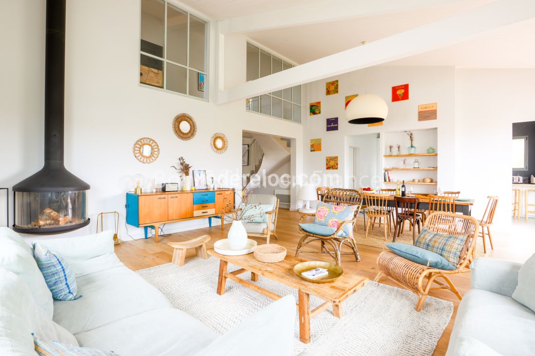 Photo 10: An accomodation located in La Couarde-sur-mer on ile de Ré.