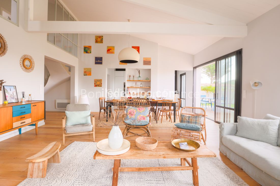 Photo 12: An accomodation located in La Couarde-sur-mer on ile de Ré.