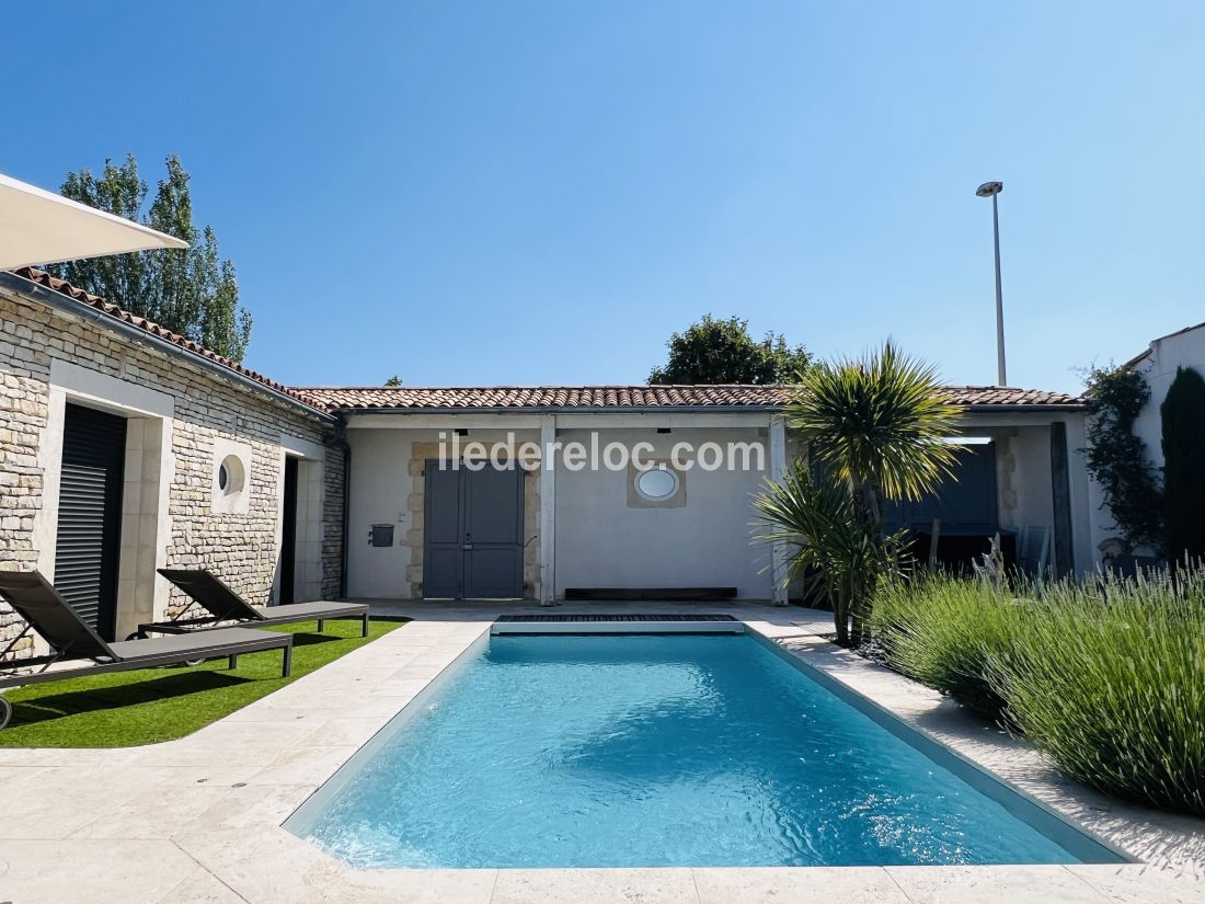 Photo 5: An accomodation located in Le Bois-Plage-en-Ré on ile de Ré.