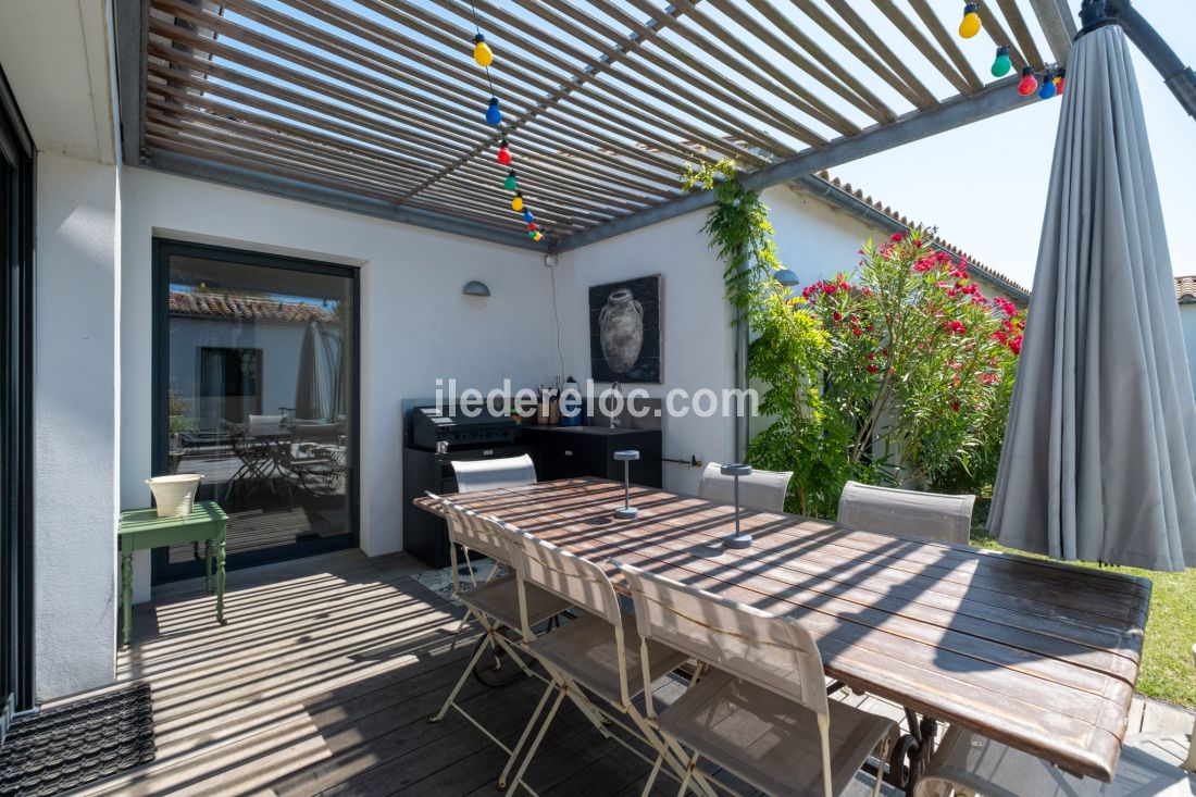 Photo 5: An accomodation located in Sainte-Marie-de-Ré on ile de Ré.