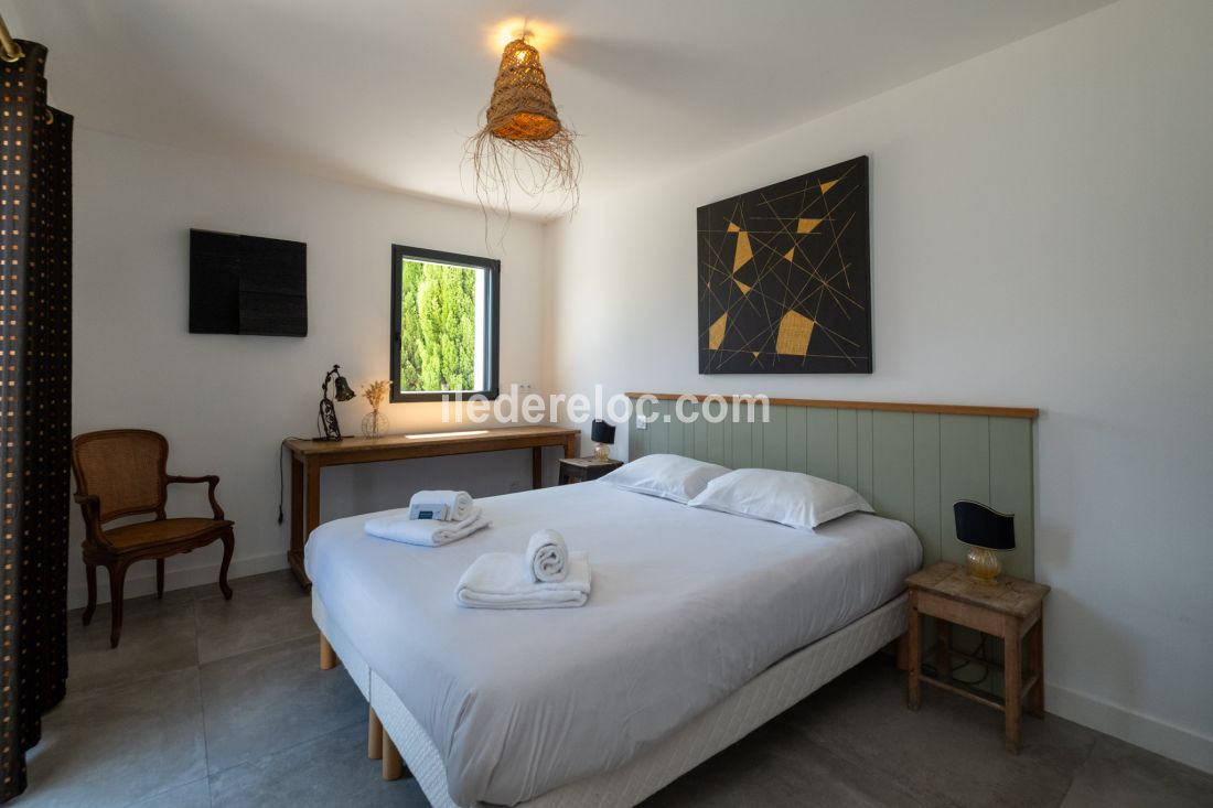 Photo 9: An accomodation located in Sainte-Marie-de-Ré on ile de Ré.