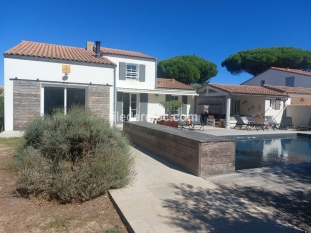 Ile de R&eacute;:Villa 10 people la couarde