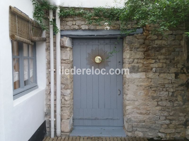 Photo 10: An accomodation located in Saint-Clément-des-Baleines on ile de Ré.