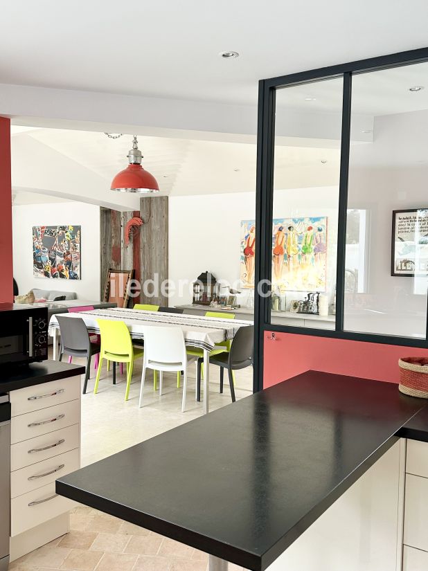 Photo 17: An accomodation located in La Couarde-sur-mer on ile de R&eacute;.