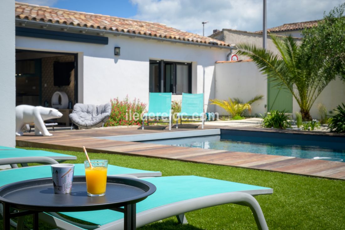 Photo 68: An accomodation located in Le Bois-Plage-en-Ré on ile de Ré.