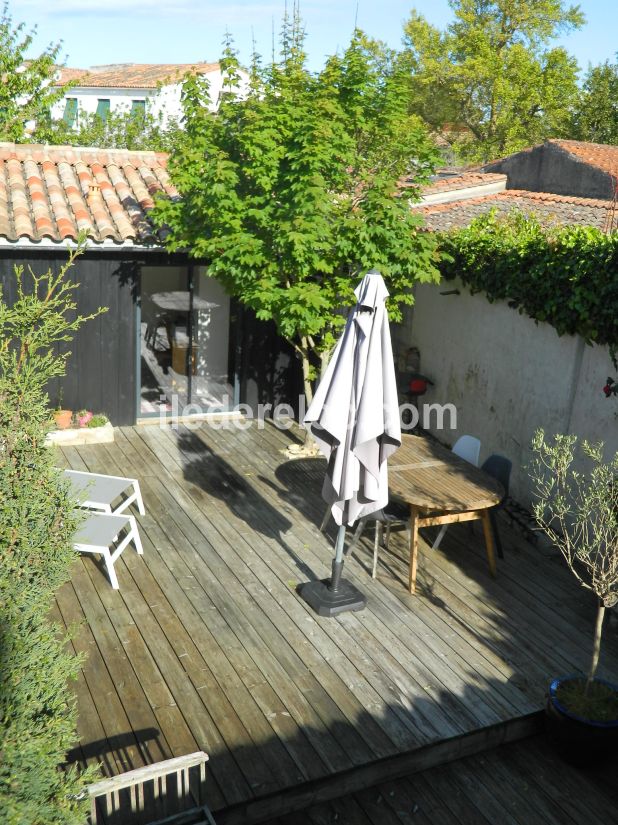 Photo 13: An accomodation located in Le Bois-Plage-en-Ré on ile de Ré.