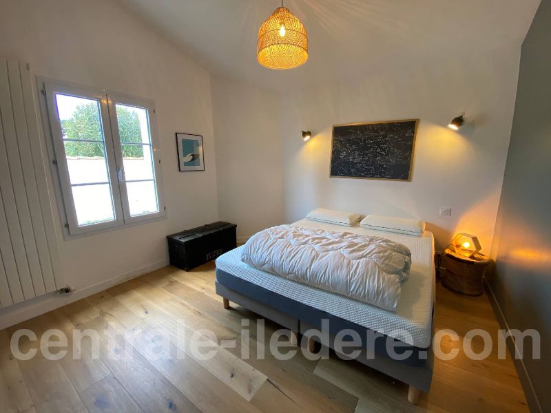 Photo 8: An accomodation located in La Couarde-sur-mer on ile de Ré.